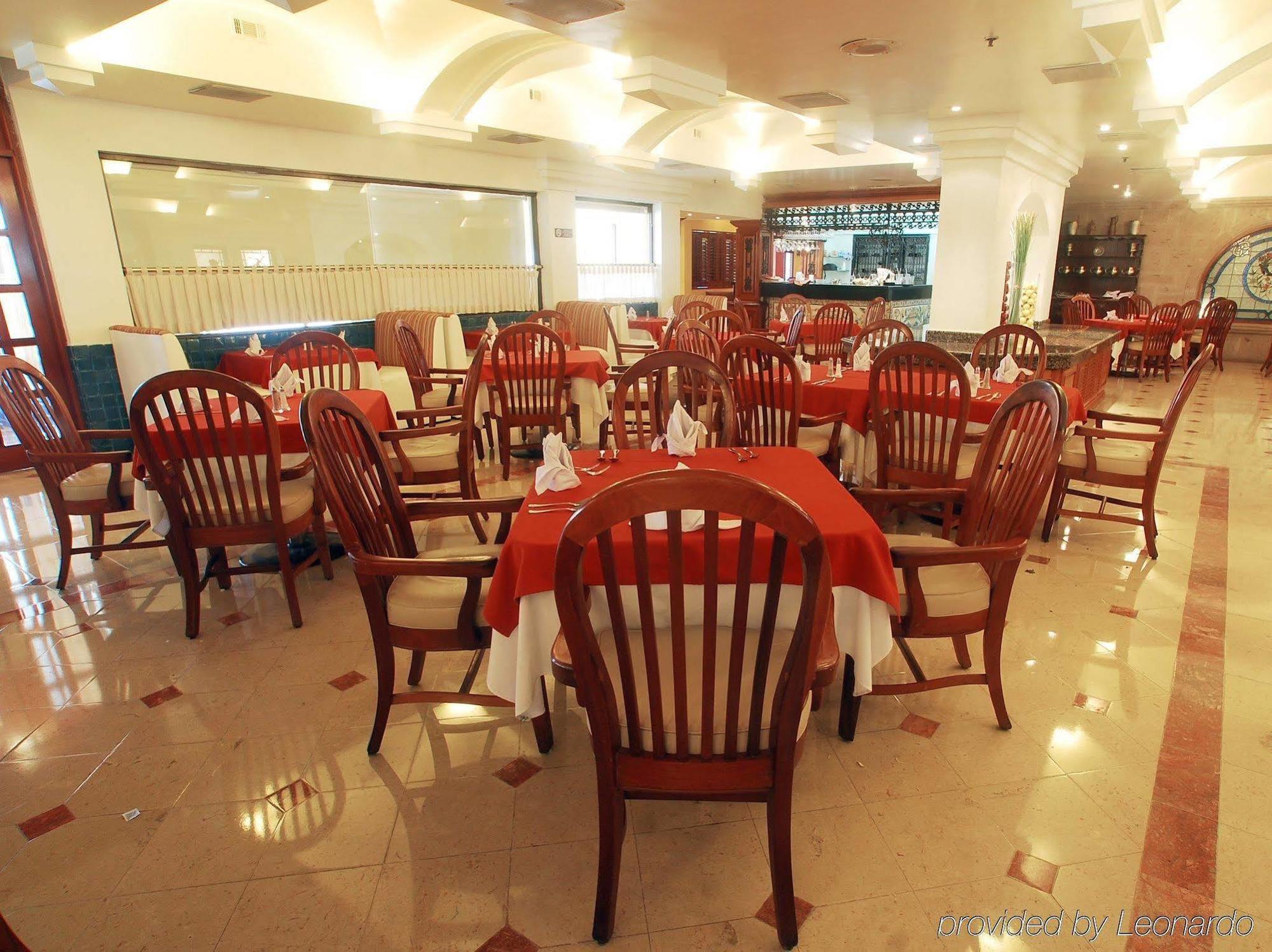 Holiday Inn Monclova By Ihg Luaran gambar